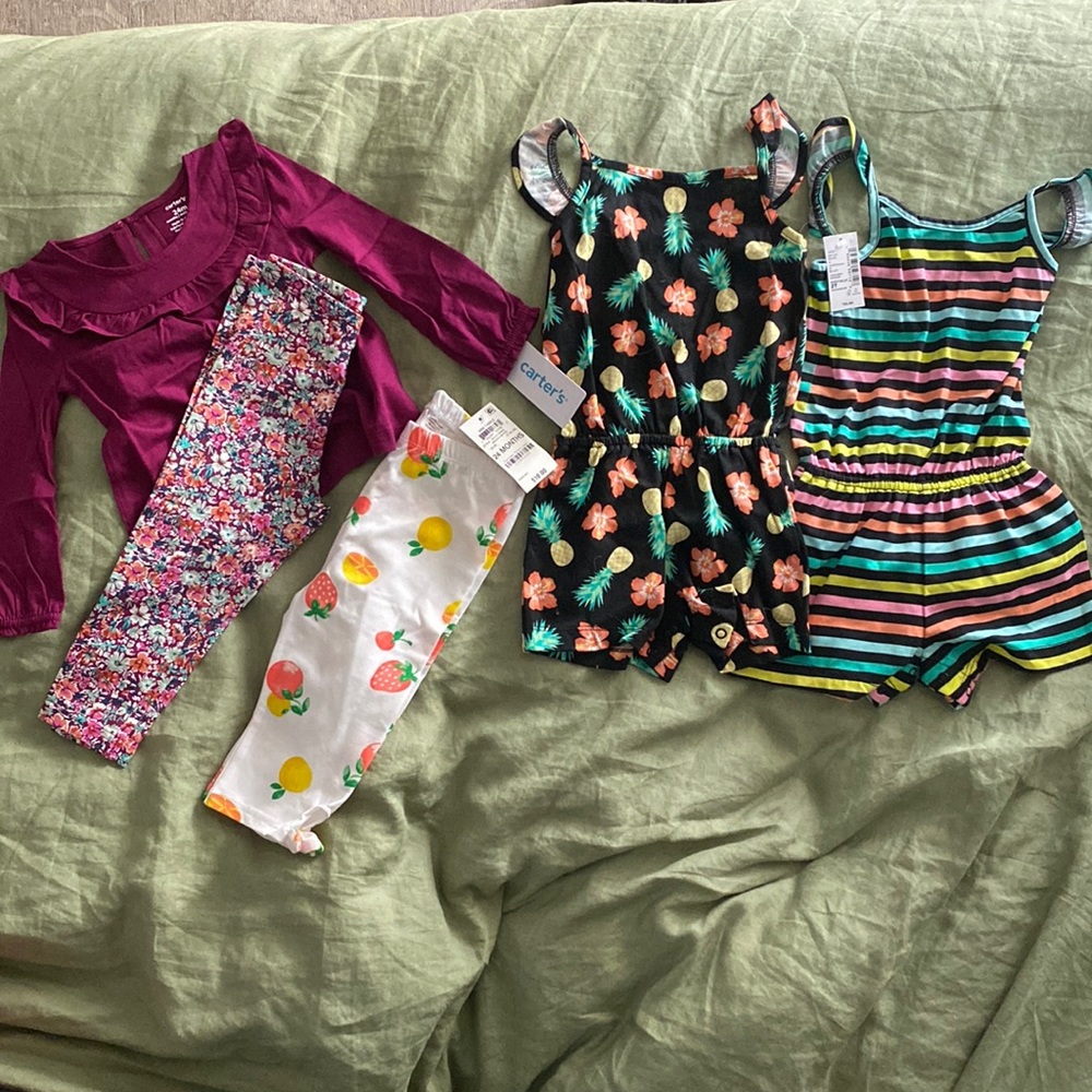 24 month and 2T bundle. New with tags